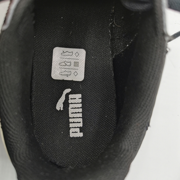 4.5 YOUTH PUMA Tune Cat Sneakers EUC B2 - Picture 7 of 9